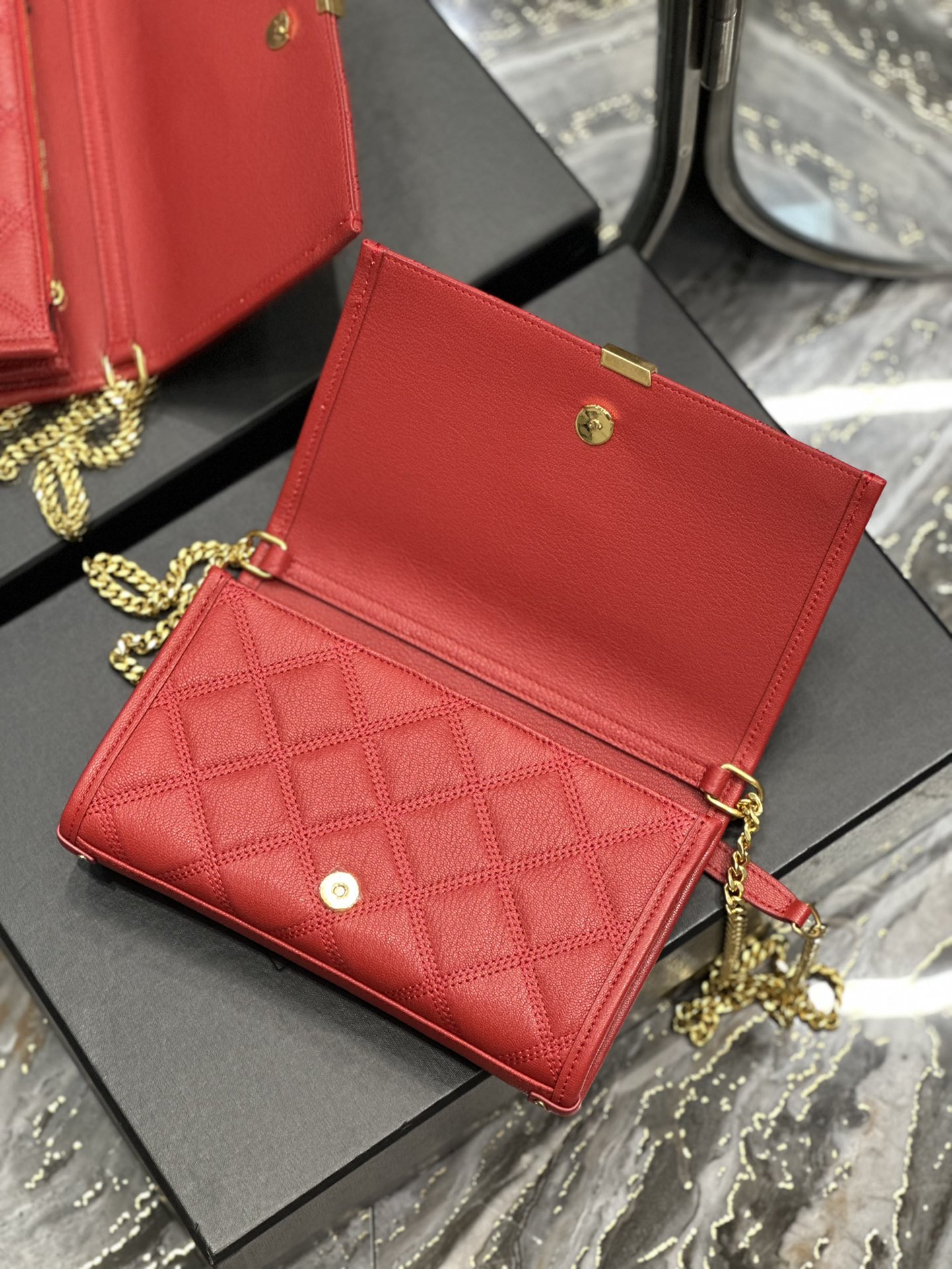 Becky1:1High-quality replica