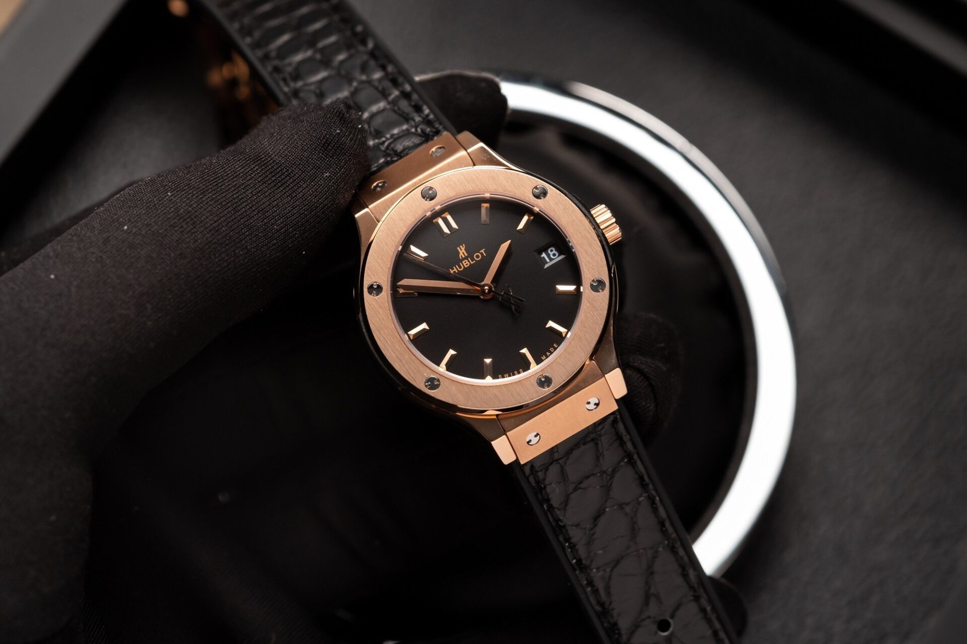 Hublot Replica 11 Watch Classic Fusion King Gold Leather Strap 33mm - Elite Watch Atelier
