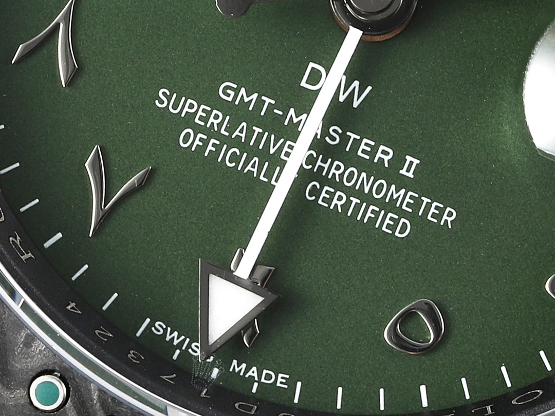 Diw New Rolex Ultra Limited Edition GMT-MASTER II-Carbon Fiber-Green(1:1 replica) - Top club