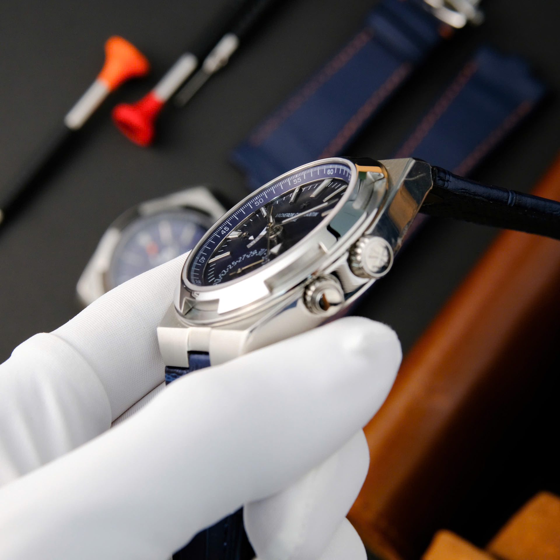 Vacheron Constantin Overseas Dual Time 7900V Replica Watch Blue Dial PZ Factory 41mm - Top club