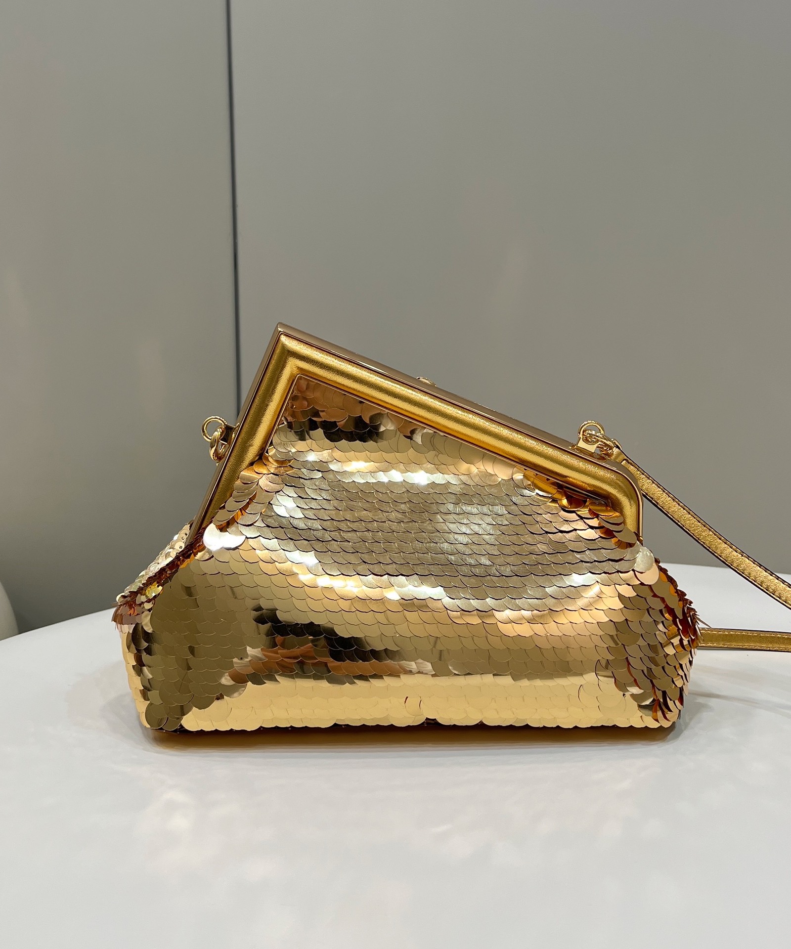 Fendi First - Replicaclubs