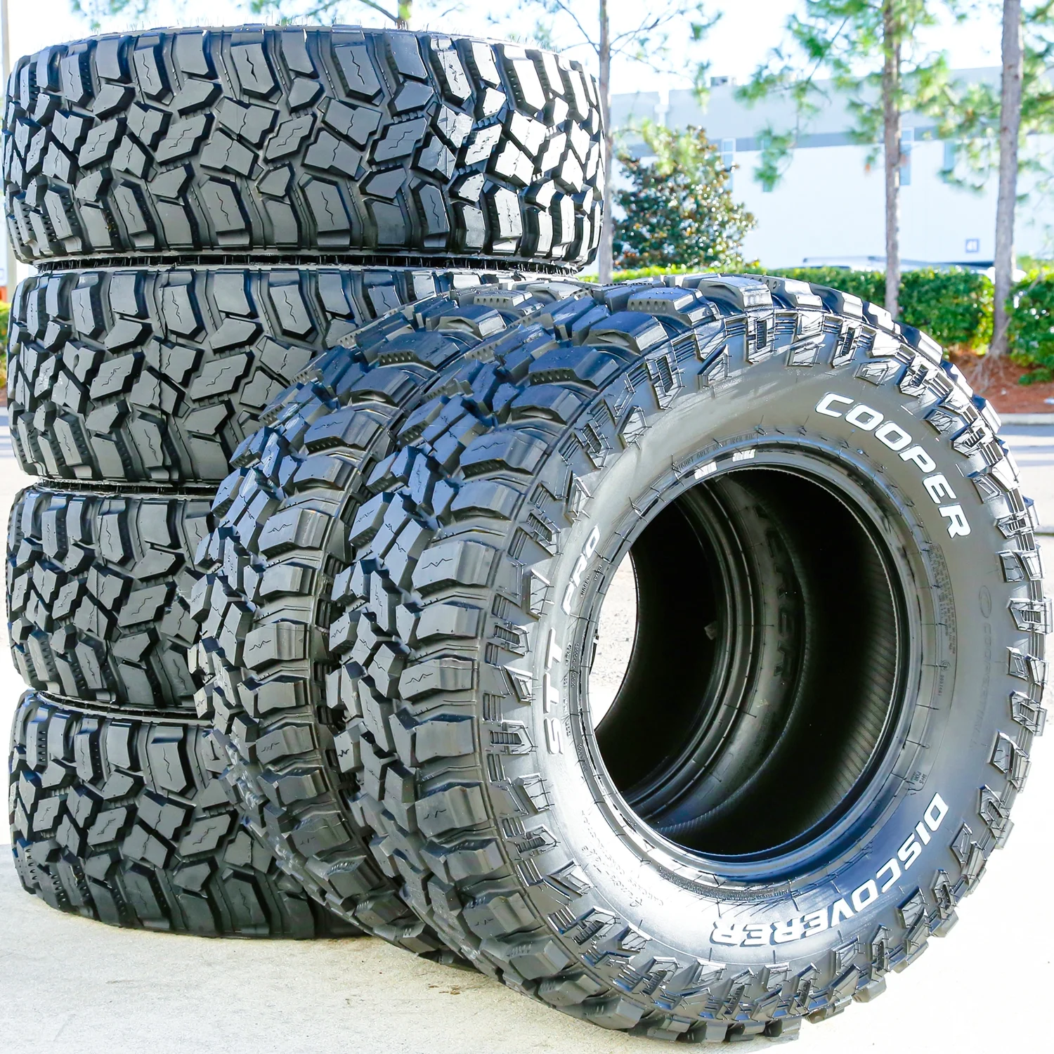 Set of 4 Cooper Discoverer STT Pro 265/75R16 123/120Q E 10 Ply m/t mud Light Truck Tires - Image 10