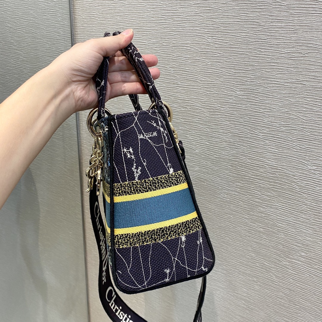 Christian Dior Medium Lady D-Lite Bag Dior Constellation Embroidery, Blue, For Women Women’s Handbags, Crossbody Bags, 24cm CD M0565ORHP_M9281:1High-quality replica