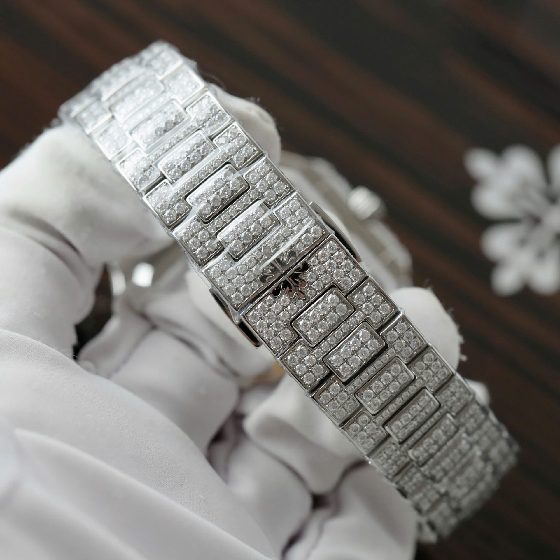 Patek Philippe Cubitus 5821 Copies Watches Diamonds Moissanite Hong Kong Custom 45mm - Top club