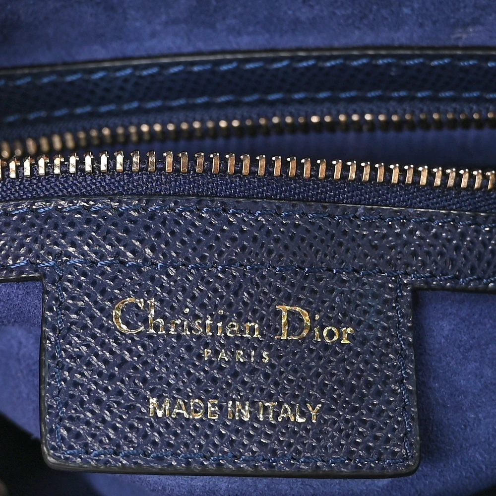 Superfake Dior Saddle Bag – Elegant Replica Handbags You’ll Love