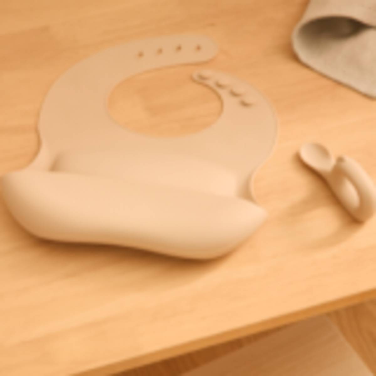 Child Bib Set "Yum" 2 pieces, Beige