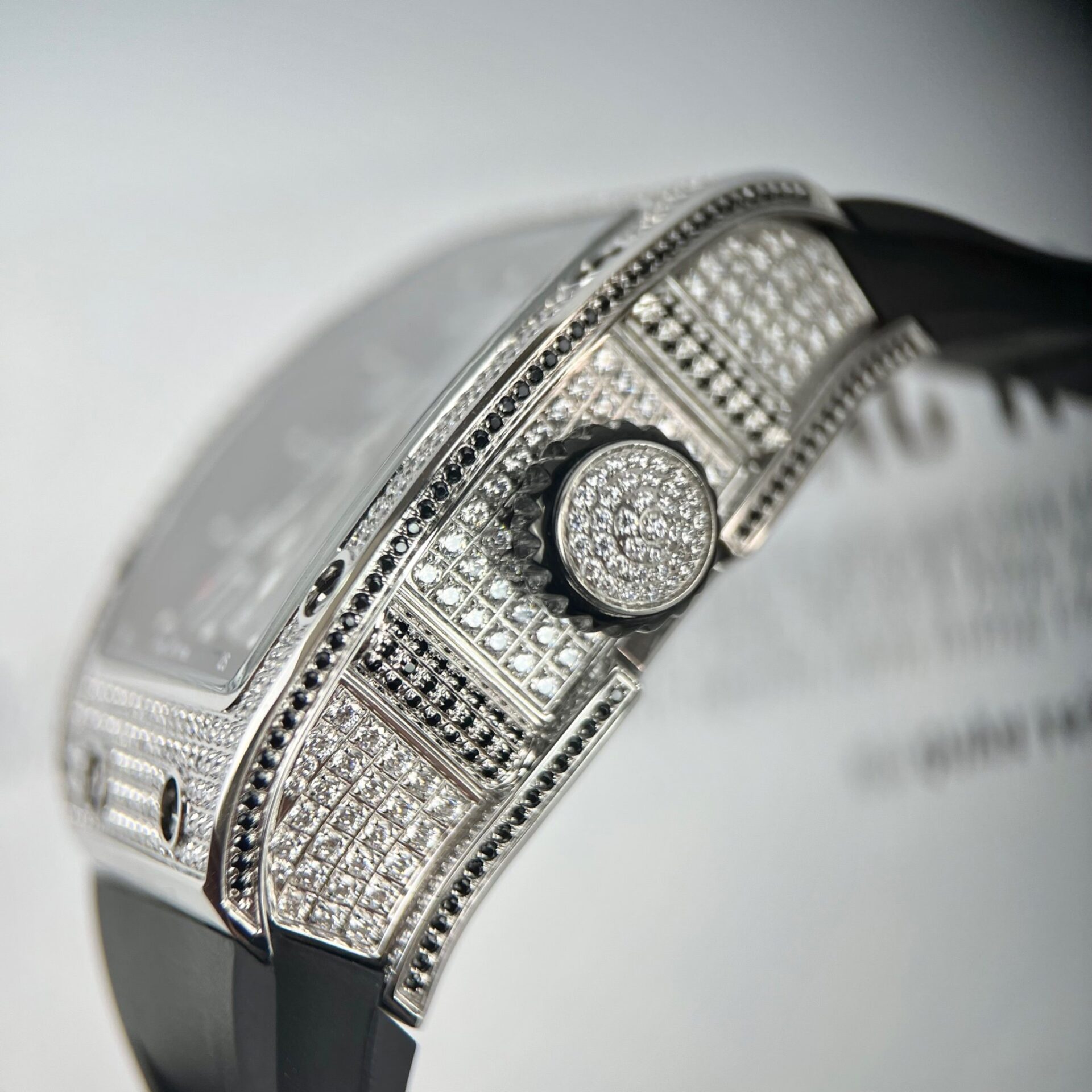 Richard Mille RM 010 Replica 1:1 Watch Silver With Stone Bezel AG 40MM - Top club