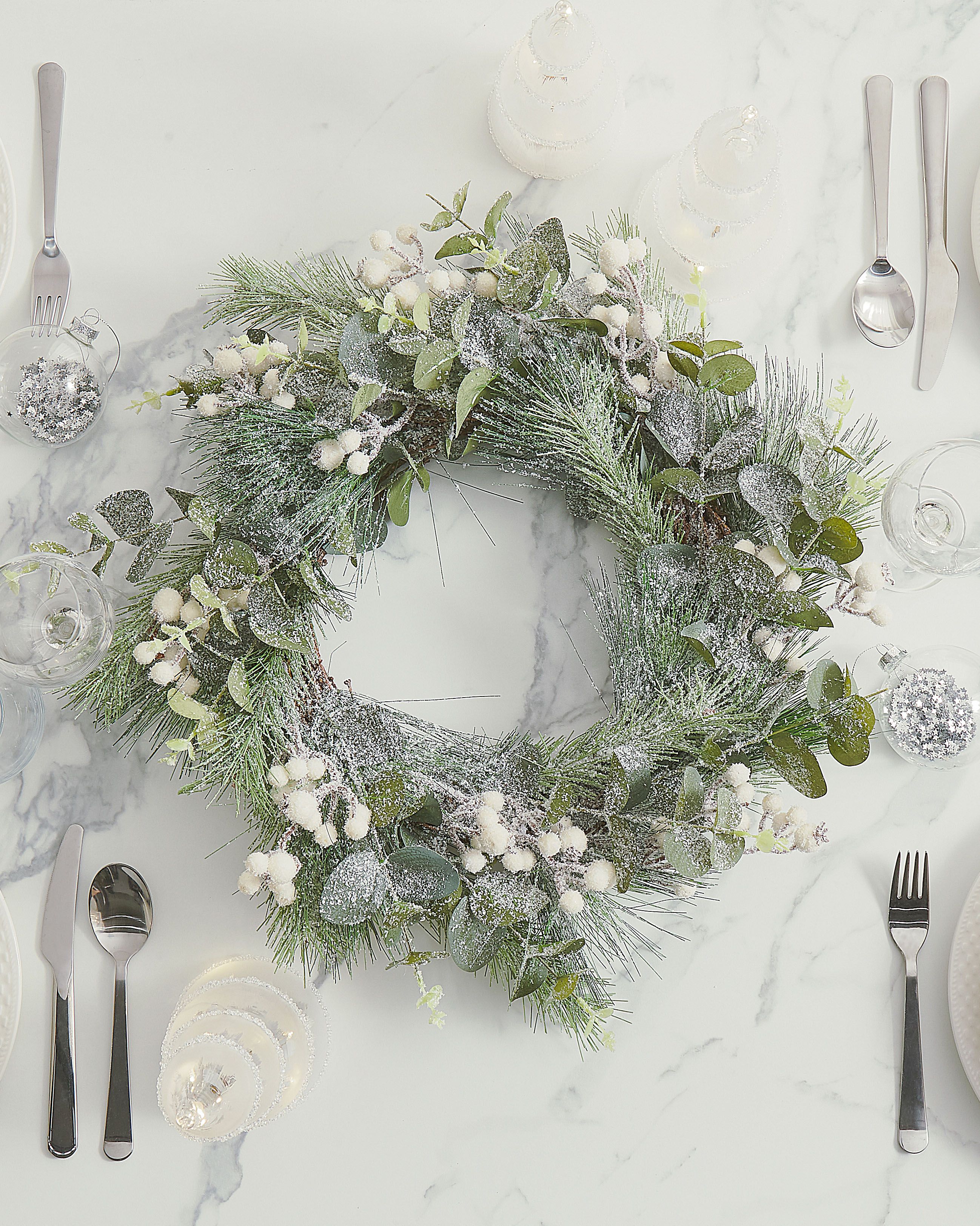 Christmas Wreath JURMU Green 54 cm