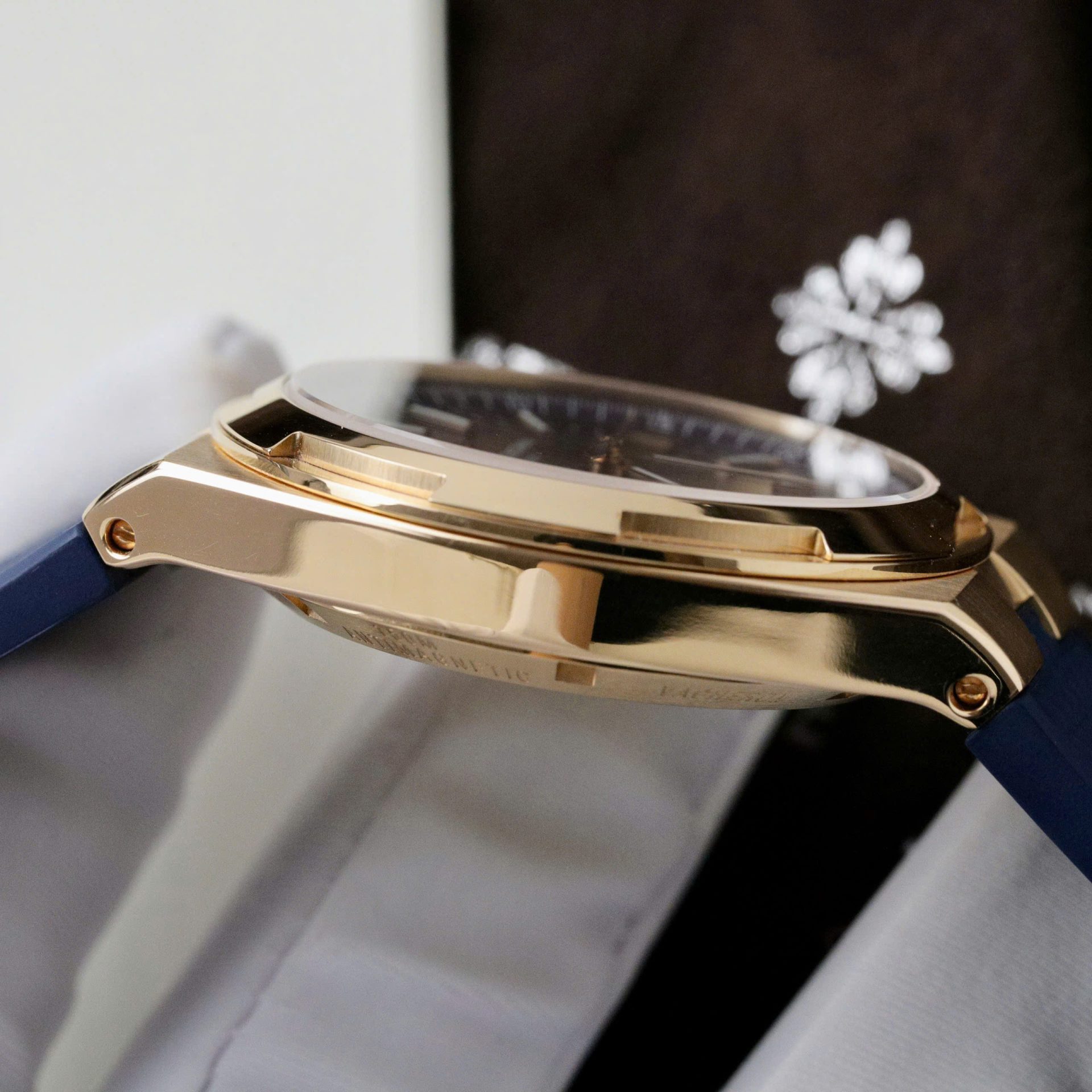 Vacheron Constantin Overseas 4500V Dial Blue Best Replica Watch Gold Wrapped 41mm - Top club