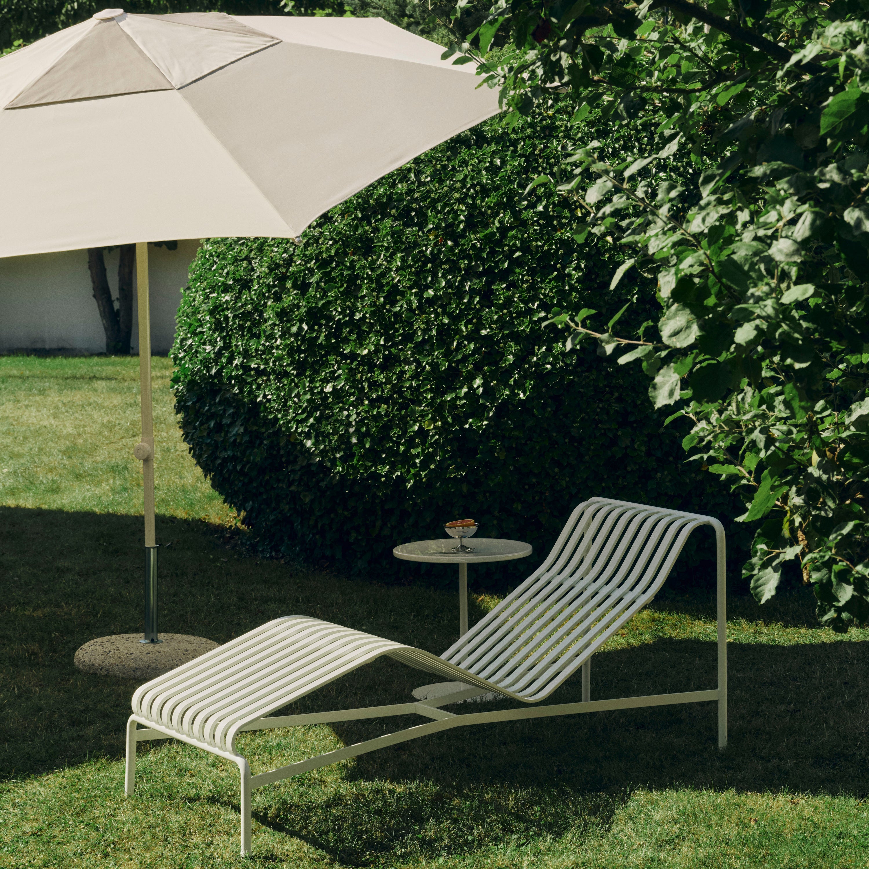 HAY Terrazza Parasol Zeshoek - Grijs