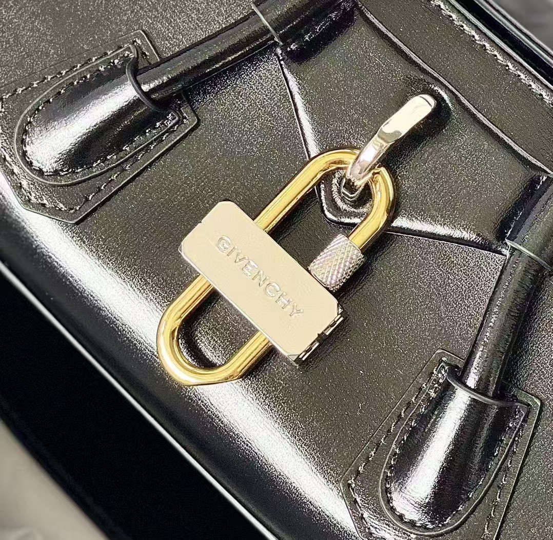 Givenchy Mini Antigona Stretch Bag1:1High-quality replica