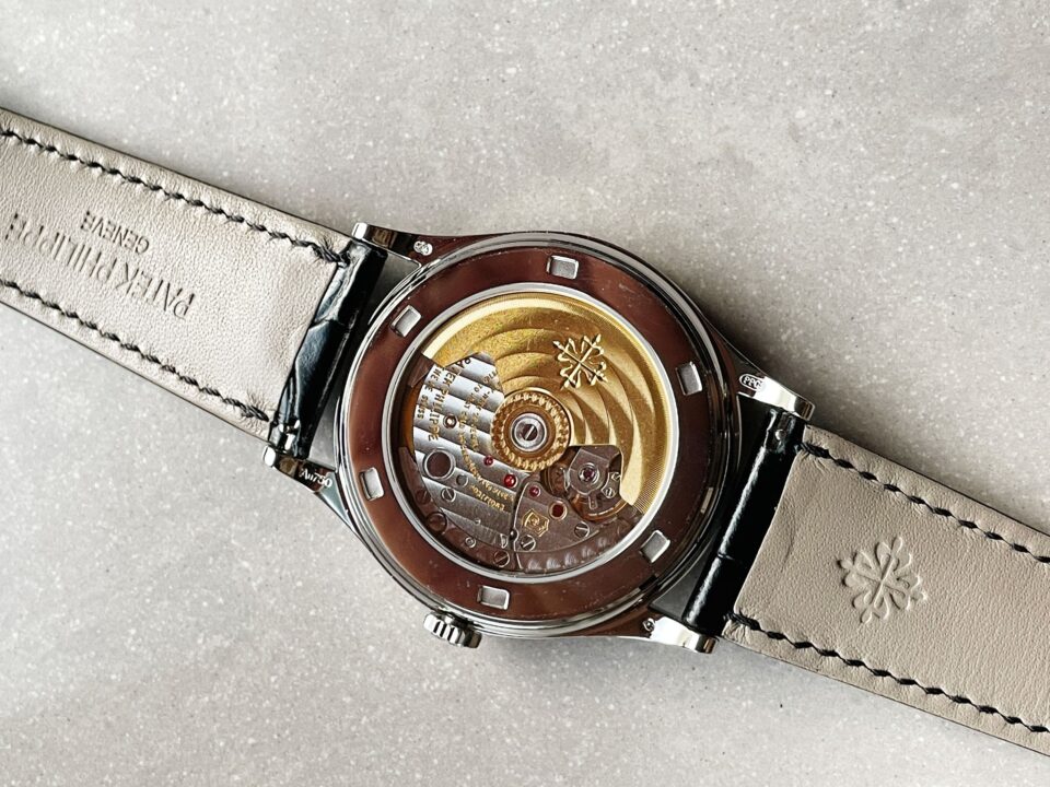 Replica PATEK PHILIPPE Calatrava ZF 5298p Date Sweep Seconds in Diamond Bezel Black Dial ZF factory - Top club