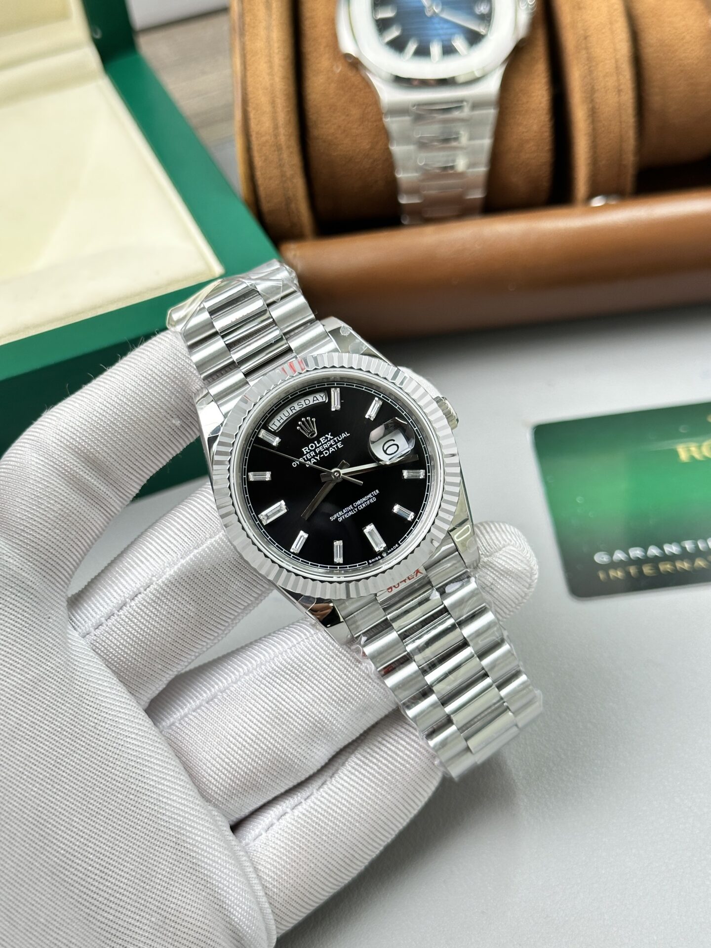 Rolex Day-Date 228236 Replica Wathc Weight 167gr Black Dial GM Factory 40mm - Top club