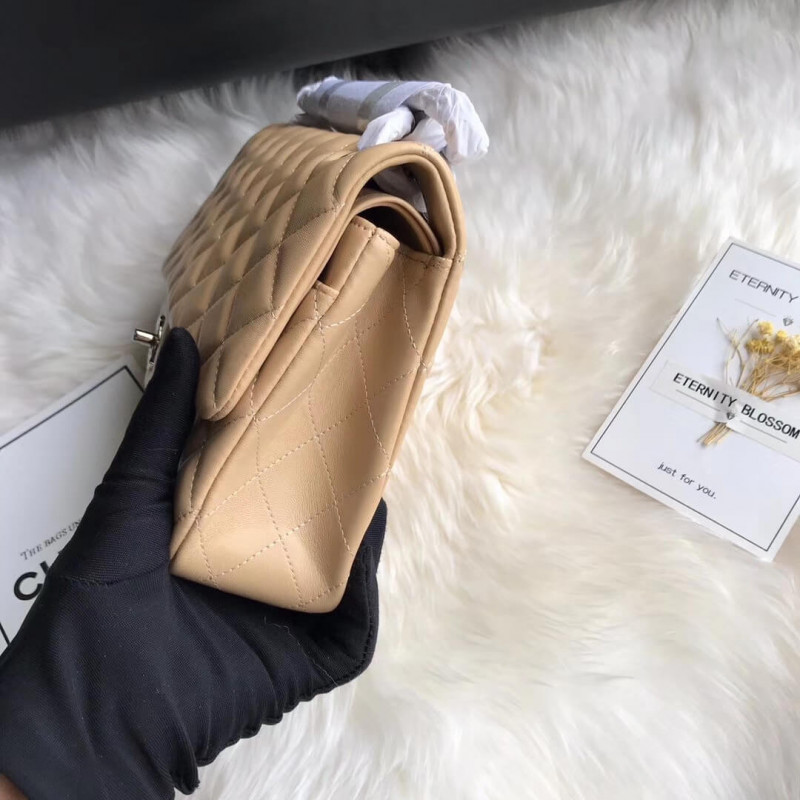 Replica Chanel 1112 Apricot Medium Size 2.55 Lambskin Leather Flap Bag1:1High-quality replica
