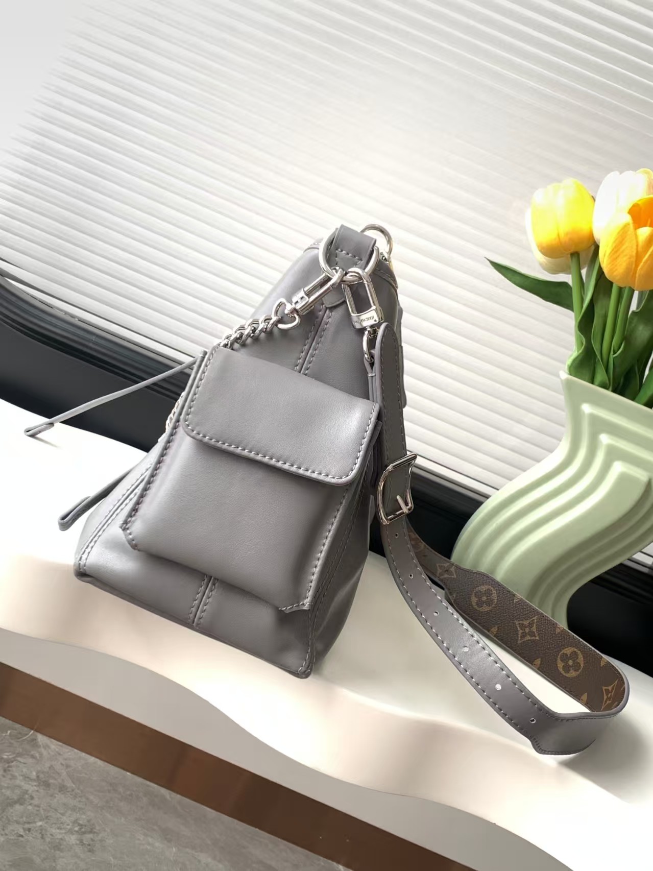 Louis Vuitton CarryAll Cargo Vibe PM Bag1:1High-quality replica