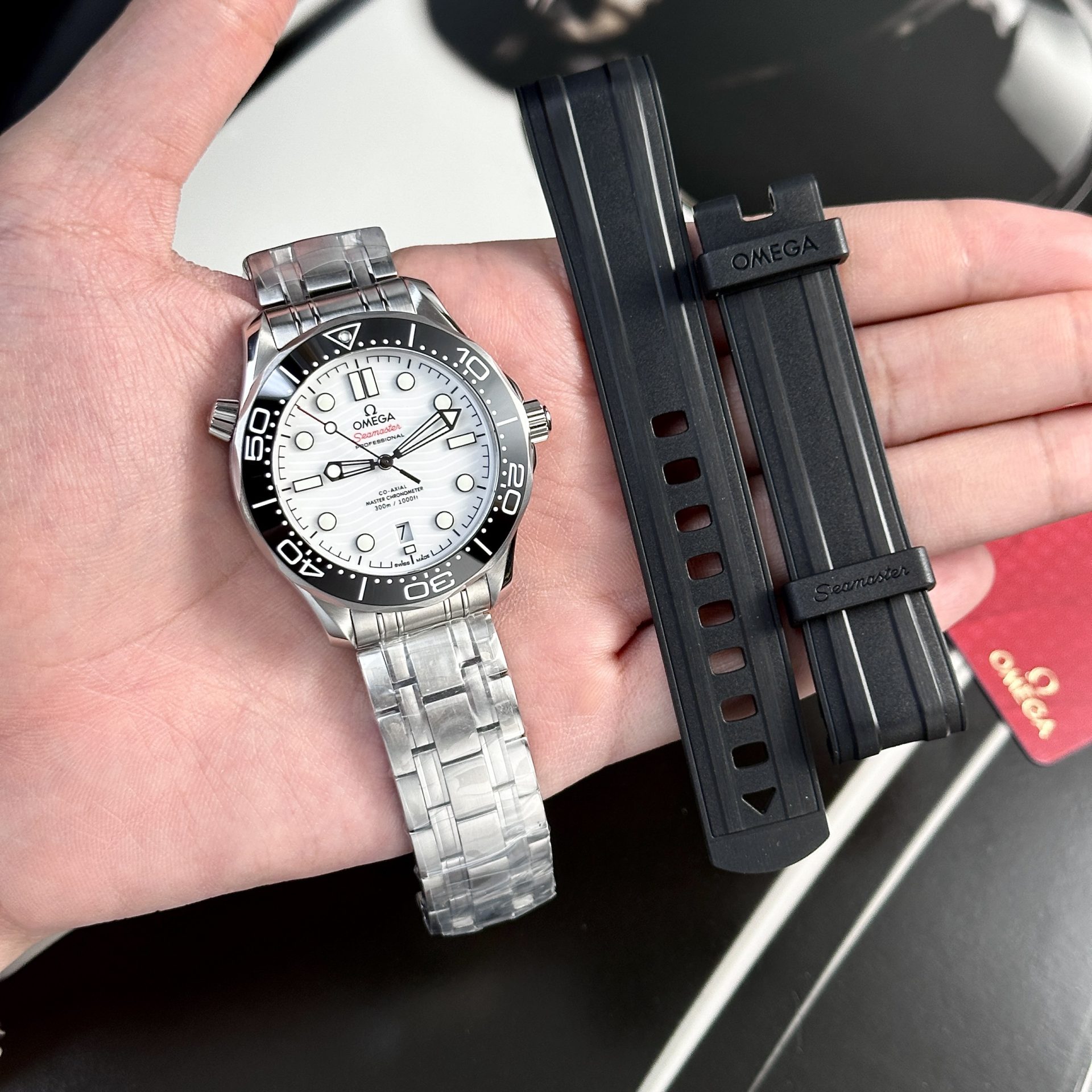 Omega Replica Watches Seamaster Diver 300M White Dial VS Factory 42mm - Top club
