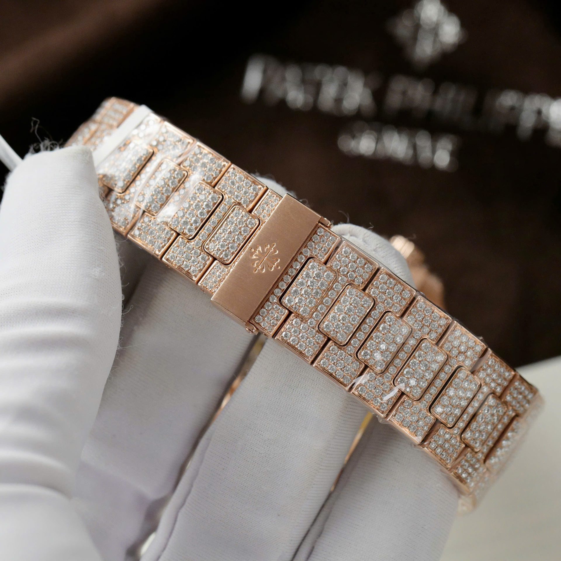 Patek Philippe Nautilus 5711 Replica Watch Gold Wrapped + Moissanite Diamonds Hong Kong Custom 40mm - Top club
