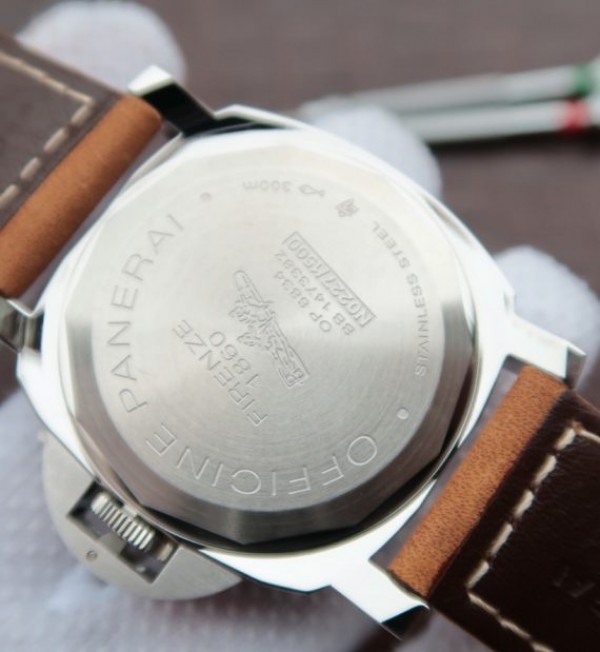 Replica Panerai Luminor PAM390 Brown Leather Strap P.5000 - Top club