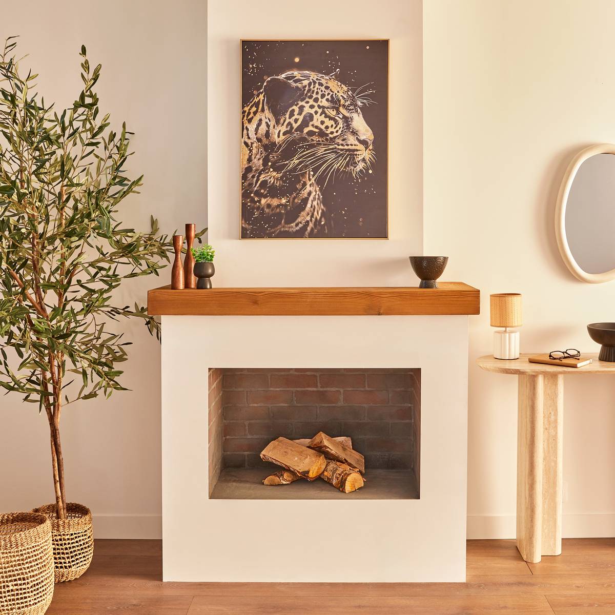 Framed Canvas Print "Lupita" Black, 58x78 cm