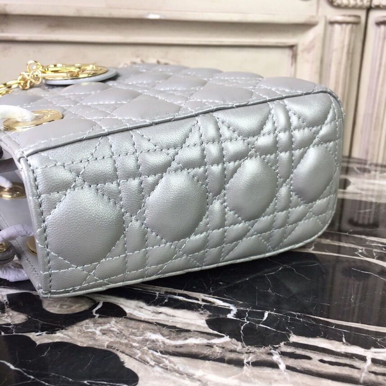Christian Dior Small Lady Dior Bag Gold Toned Hardware Pearl Silver White For Women 8in/20cm CD1:1High-quality replica