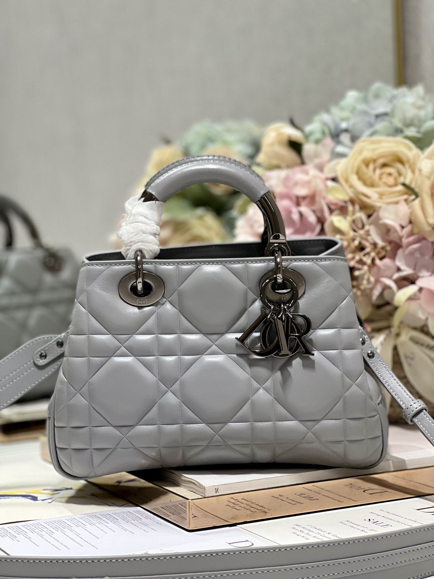 The Medium Lady 95.22 Bag With Black Tone Hardware Black/White/Grey For Women 9.5in/ 24cm1:1High-quality replica