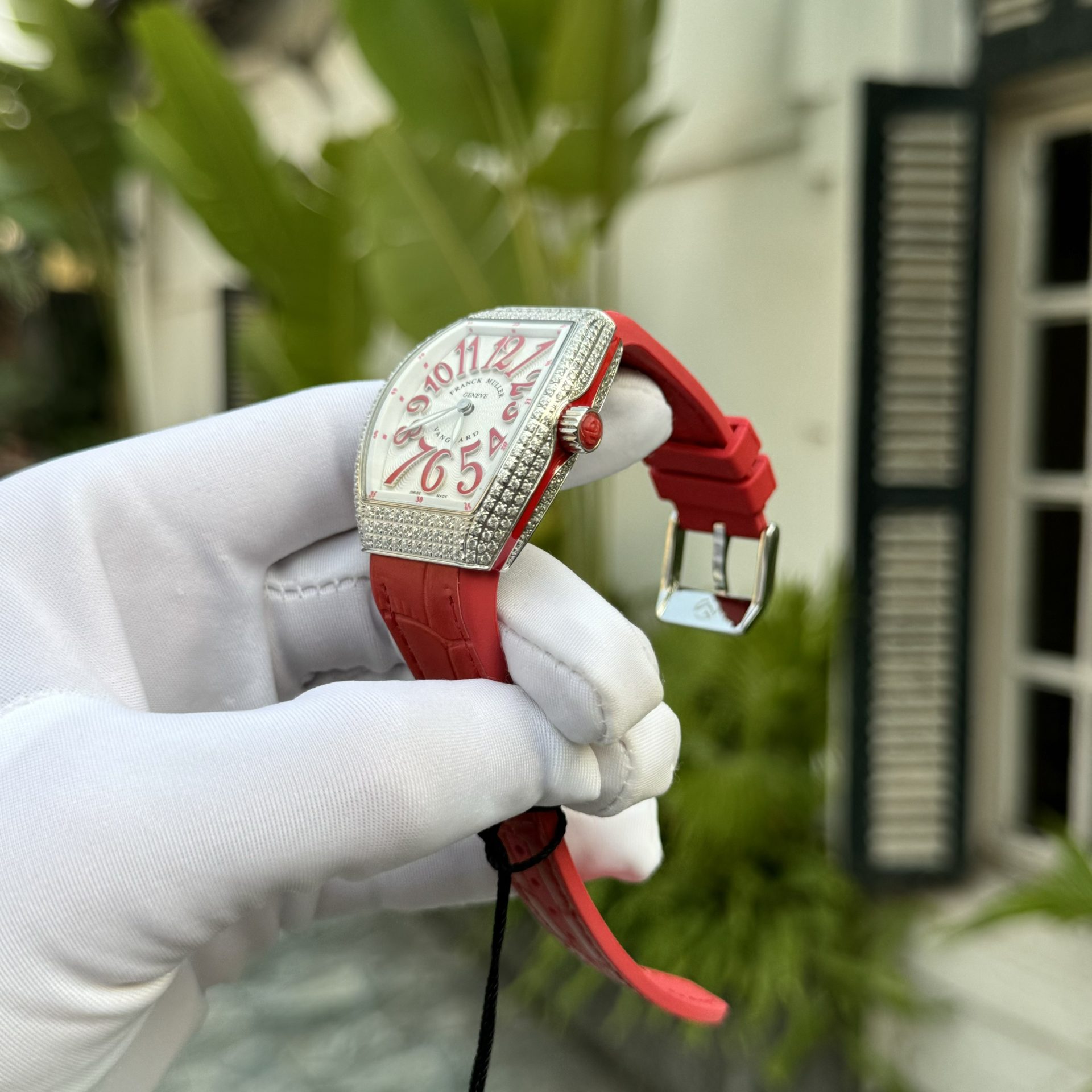 Franck Muller Replica 1:1 Watch V32 with Full Stone Red Dial ABF Factory 32x40mm - Top club