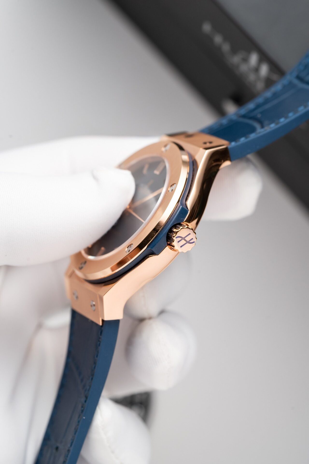 Hublot Classic Fusion King Gold Blue Replica Watch JJF Factory 38mm - Top club