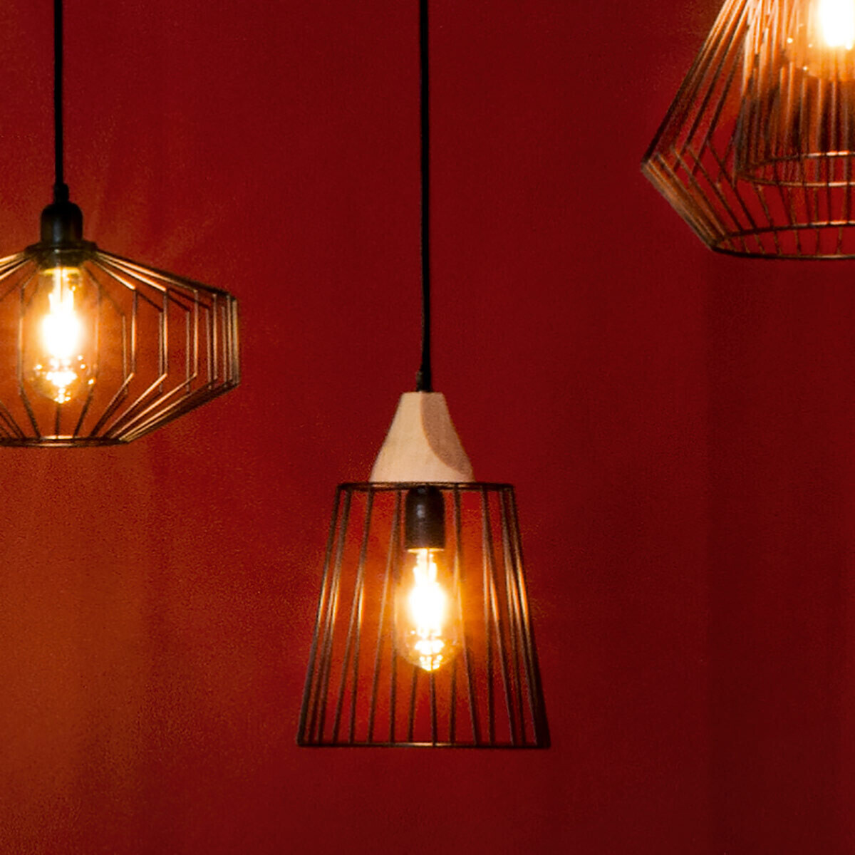 Wire suspension lamp "Nut" Black metal, D.23 cm