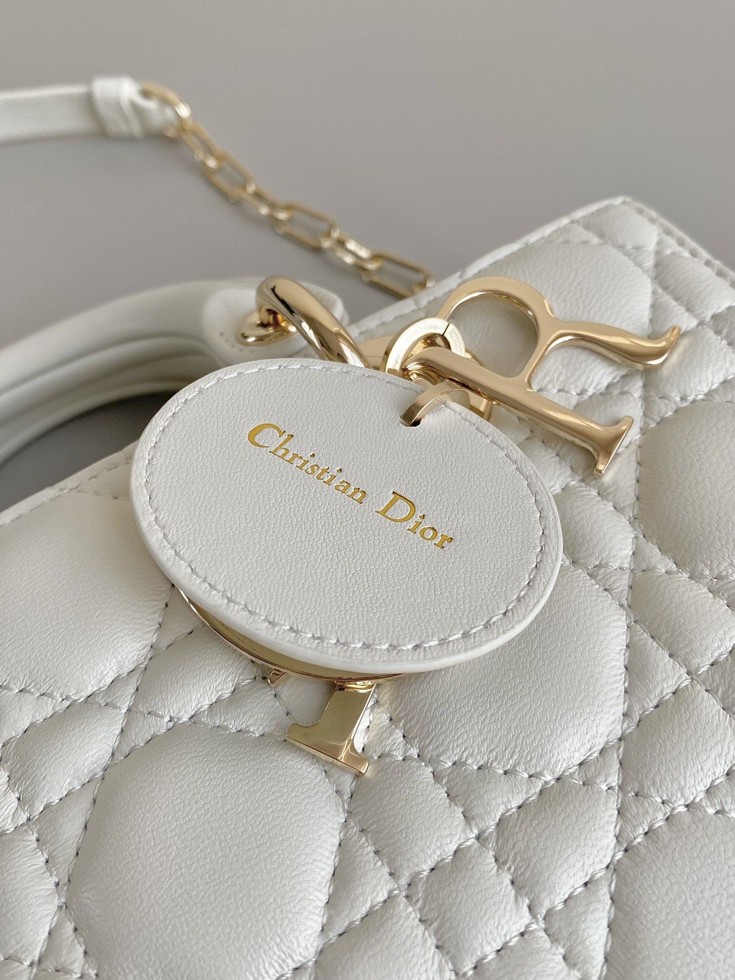 Small Lady D-Joy Bag White/Pink/Black For Women 9in/22cm M0613ONGE_M0301:1High-quality replica