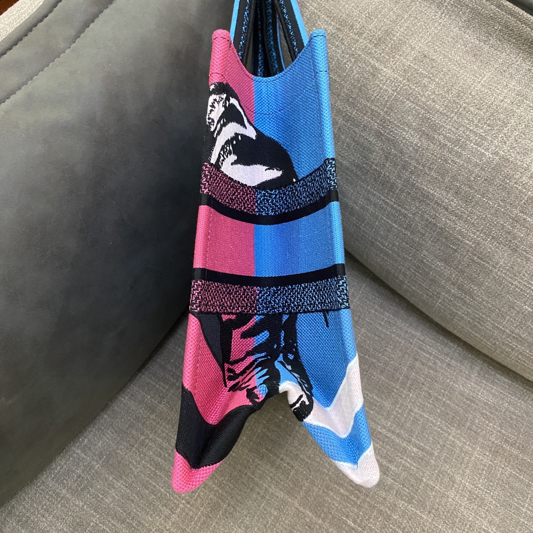 Christian Dior Medium Dior Book Tote Bright Blue and Bright Pink D-Jungle Pop Embroidery, Blue/Pink, For Women Women’s Handbags, 36cm CD M1296ZRON_M8881:1High-quality replica