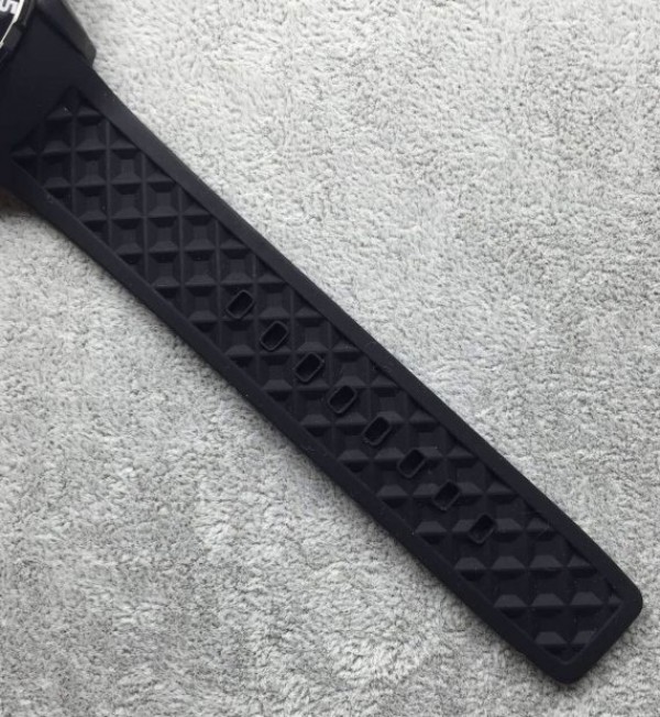 Replica IWC V6 Aquatimer Chronograph Black Rubber Strap - Top club