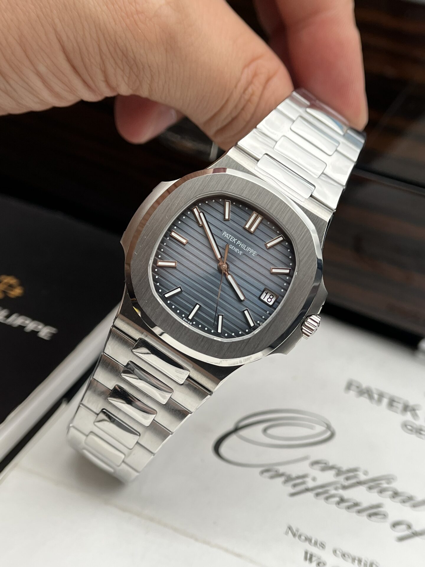 Patek Philippe Replica Watch Nautilus 5811 Blue Dial 3K Factory 41mm - Elite Watch Atelier