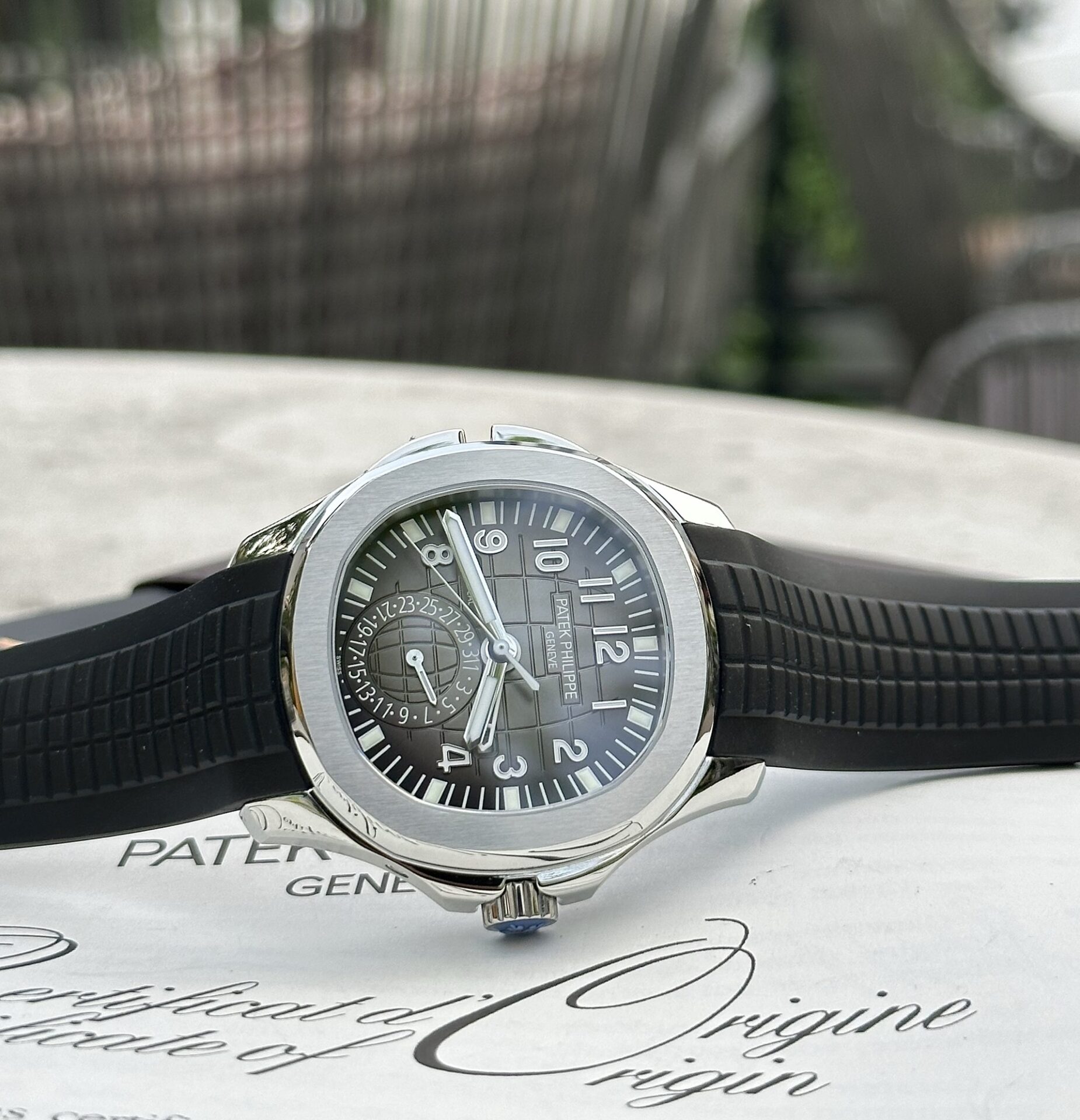 Patek Philippe Aquanaut 5164A Best Replica Watch Gray Dial ZF Factory 40.8mm - Elite Watch Atelier