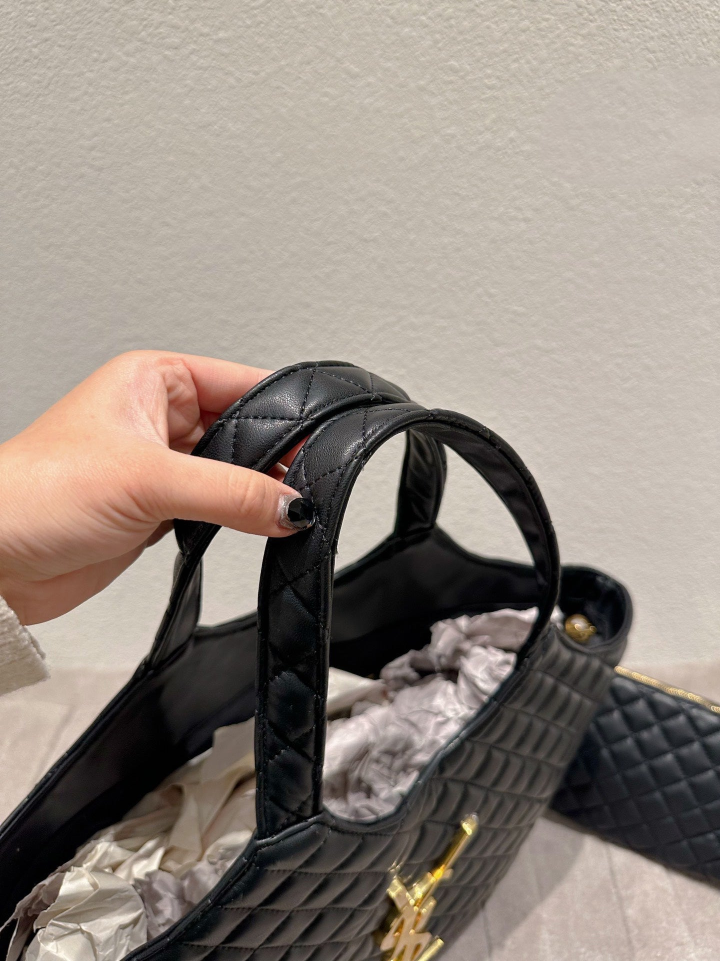 TO – Luxury Bags SLY 2781:1High-quality replica