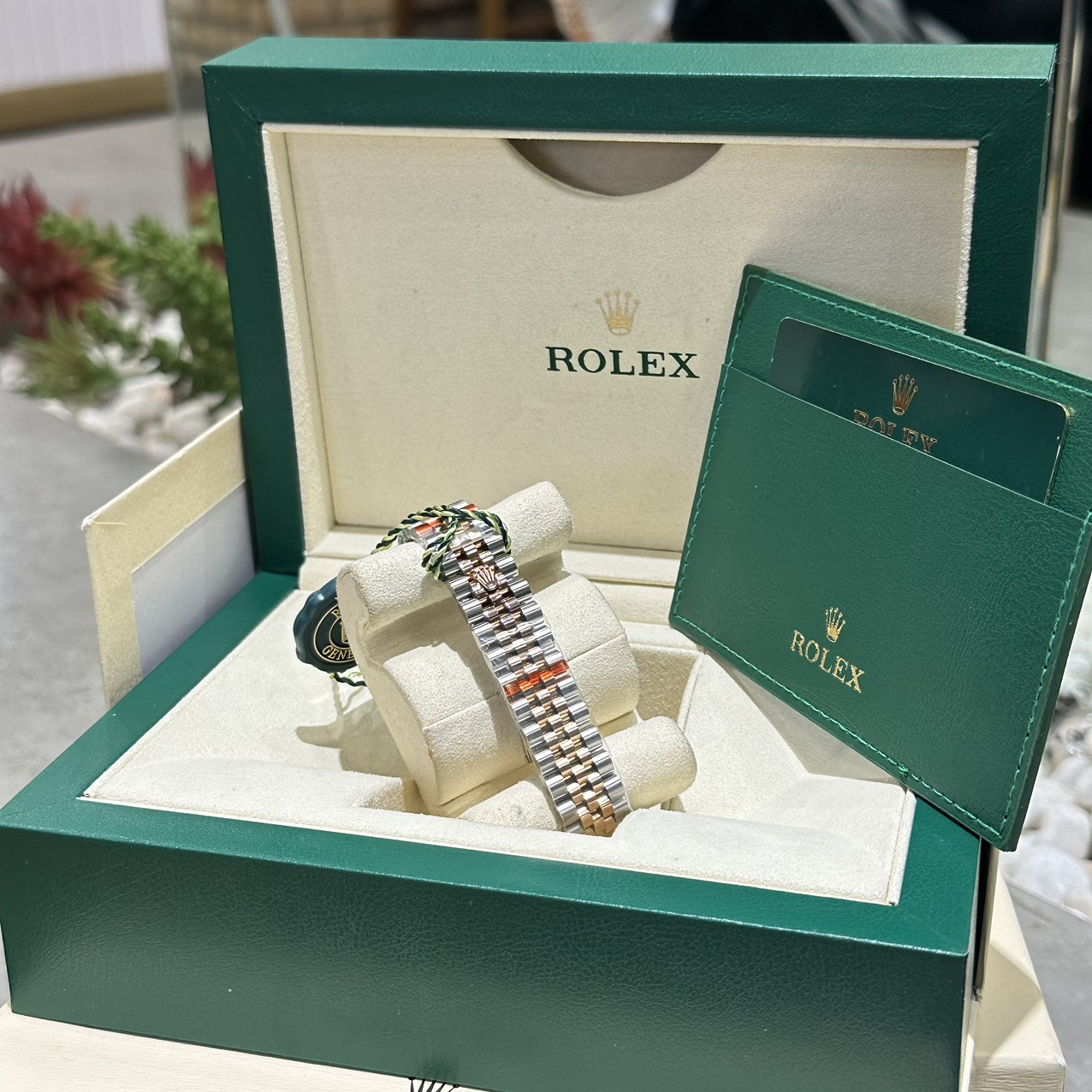 Rolex DateJust Women s High Quality Fake Watch Sunburt Dial Jubilee Strap 31mm - Top club