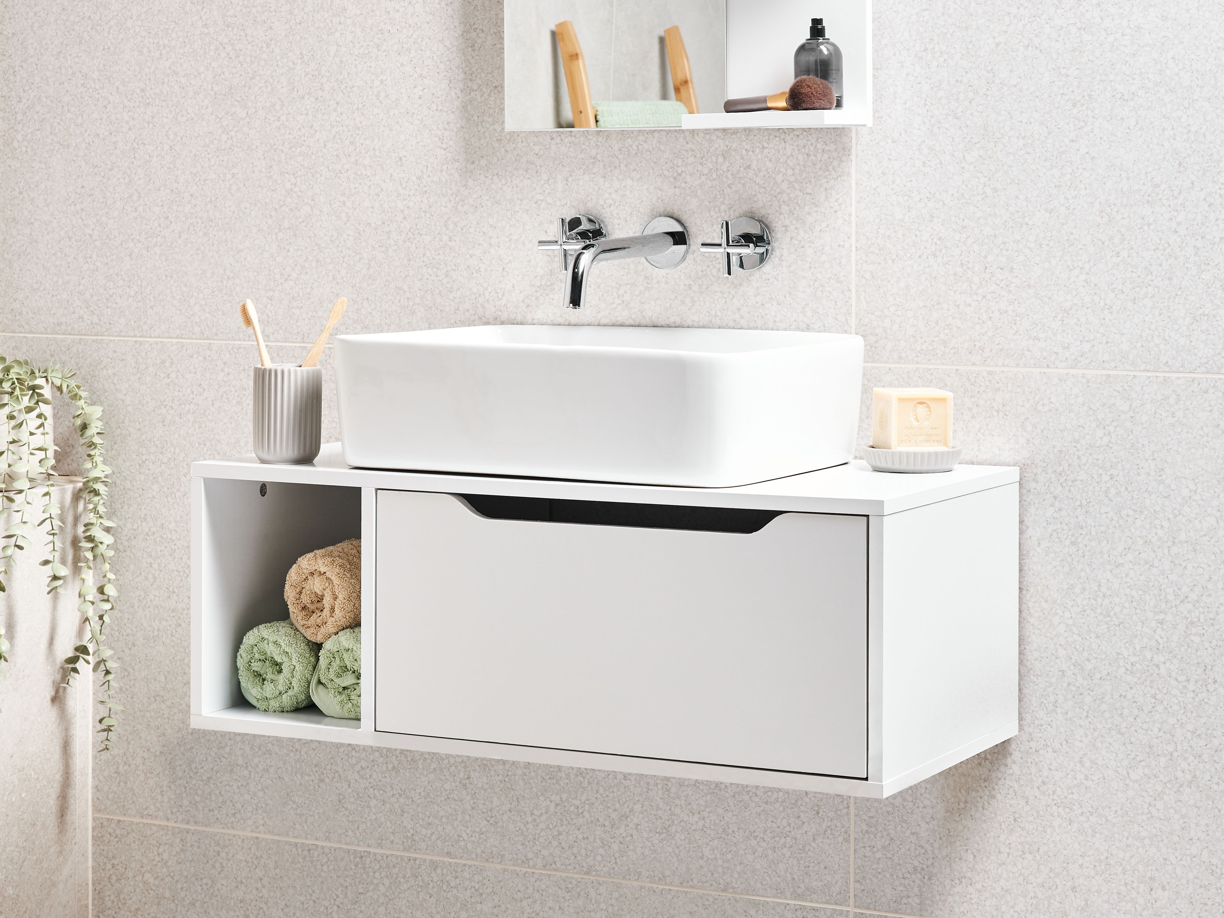 Wall Mounted Vanity Unit CASCAVEL 80 cm White