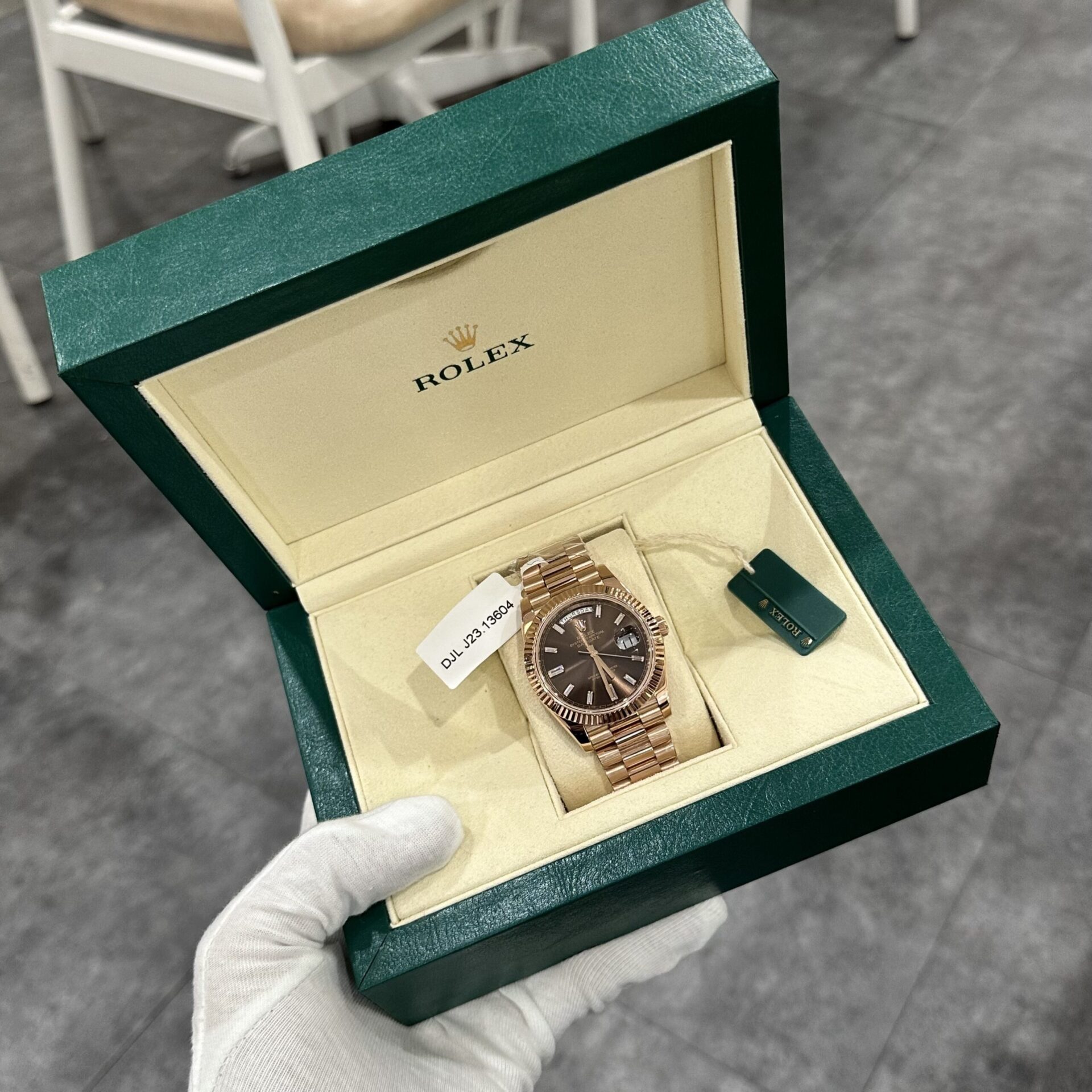 Rolex Replica Watch Day-Date 228235 Gold Wrapped Chocolate Dial GM V3 40mm - Top club