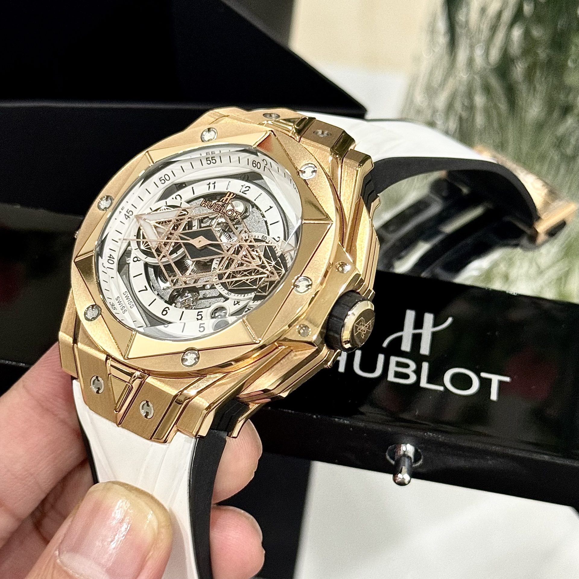 Hublot Replica 1:1 Watch Big Bang Sang Bleu ll King Gold Men s White BBF 45mm - Top club