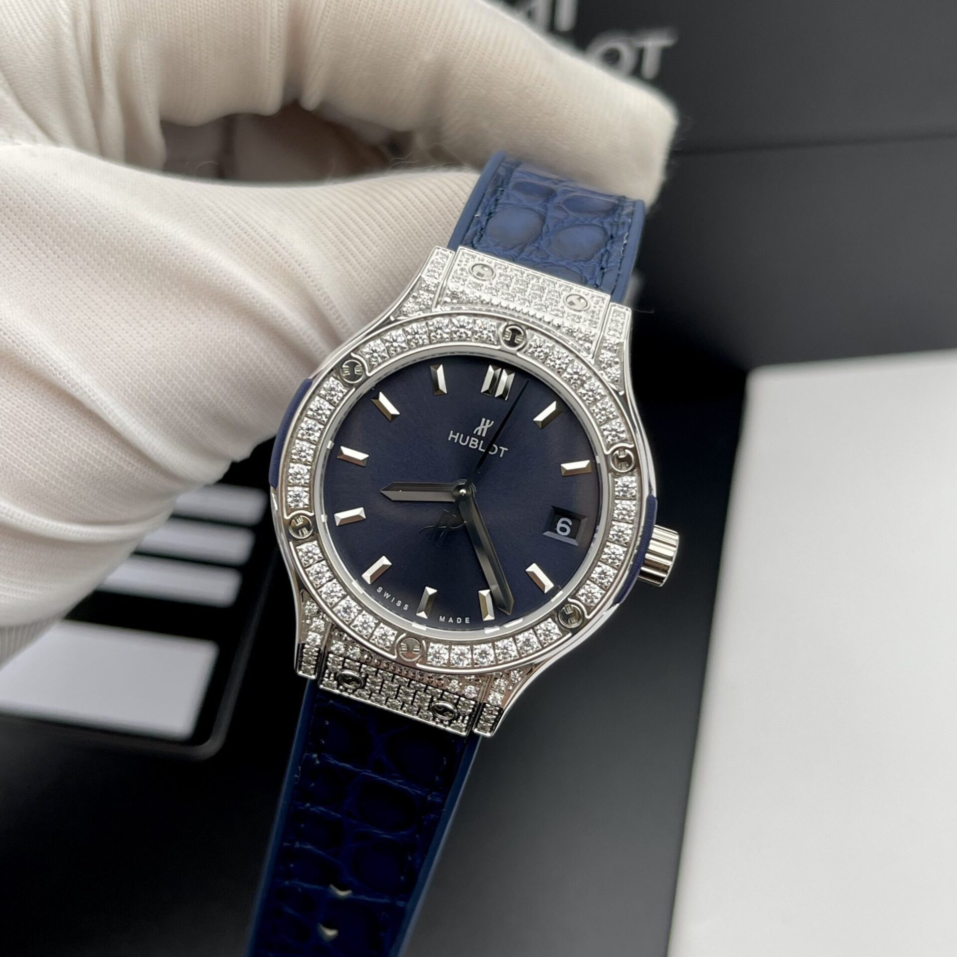 Hublot Replica Watch Classic Fusion Womens Blue Dial HB Fatory 33mm - Top club