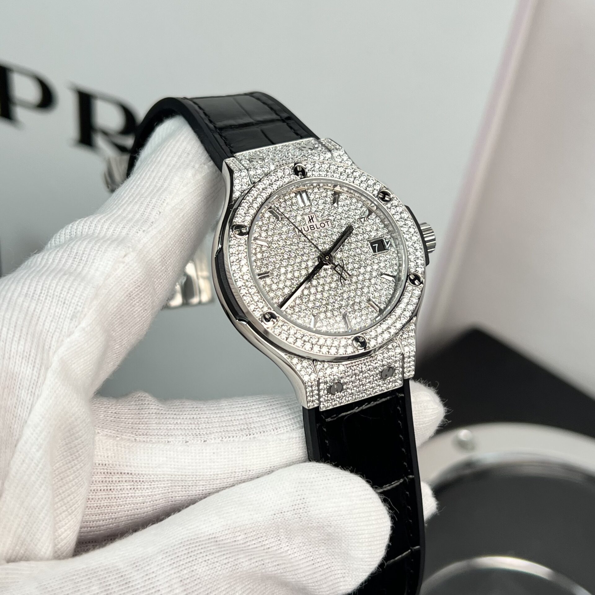 Hublot Classic Fusion Replica Watch With Full Moissanite Black HBF 38mm - Top club