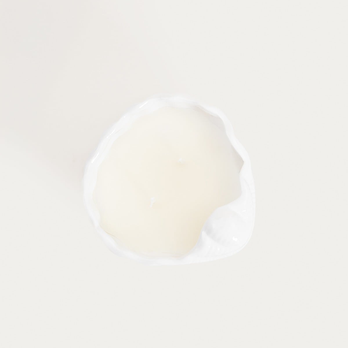 Świeca zapachowa OCEAN BREEZE Narcissus Isle 130 g