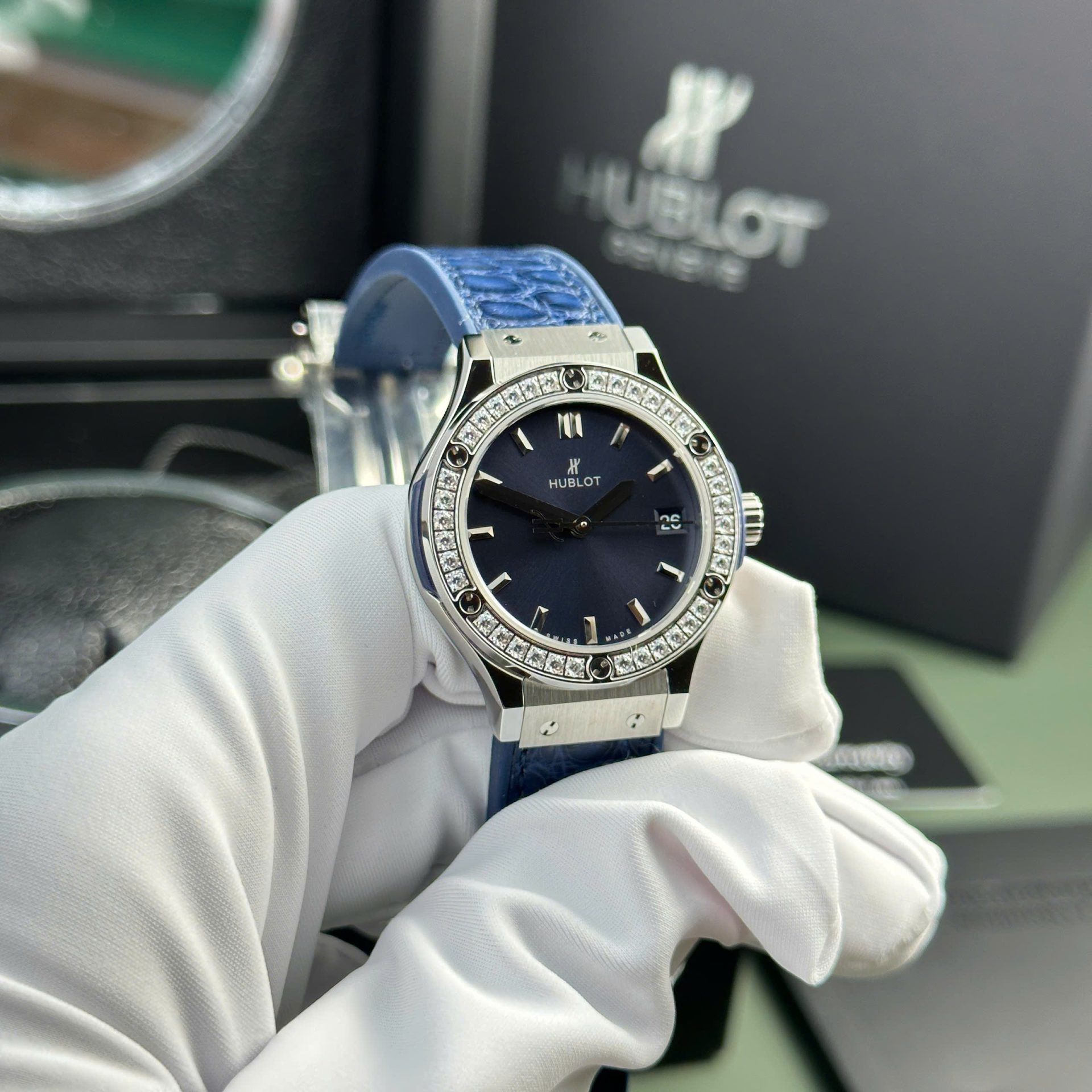 Hublot Classic Fusion Replica Watches Womens Blue HB Factory 33mm - Top club