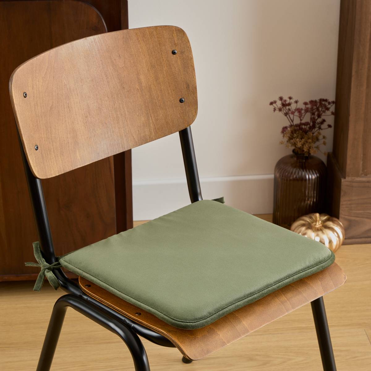 Chair cushion "Lilou" Khaki green, 38x38 cm
