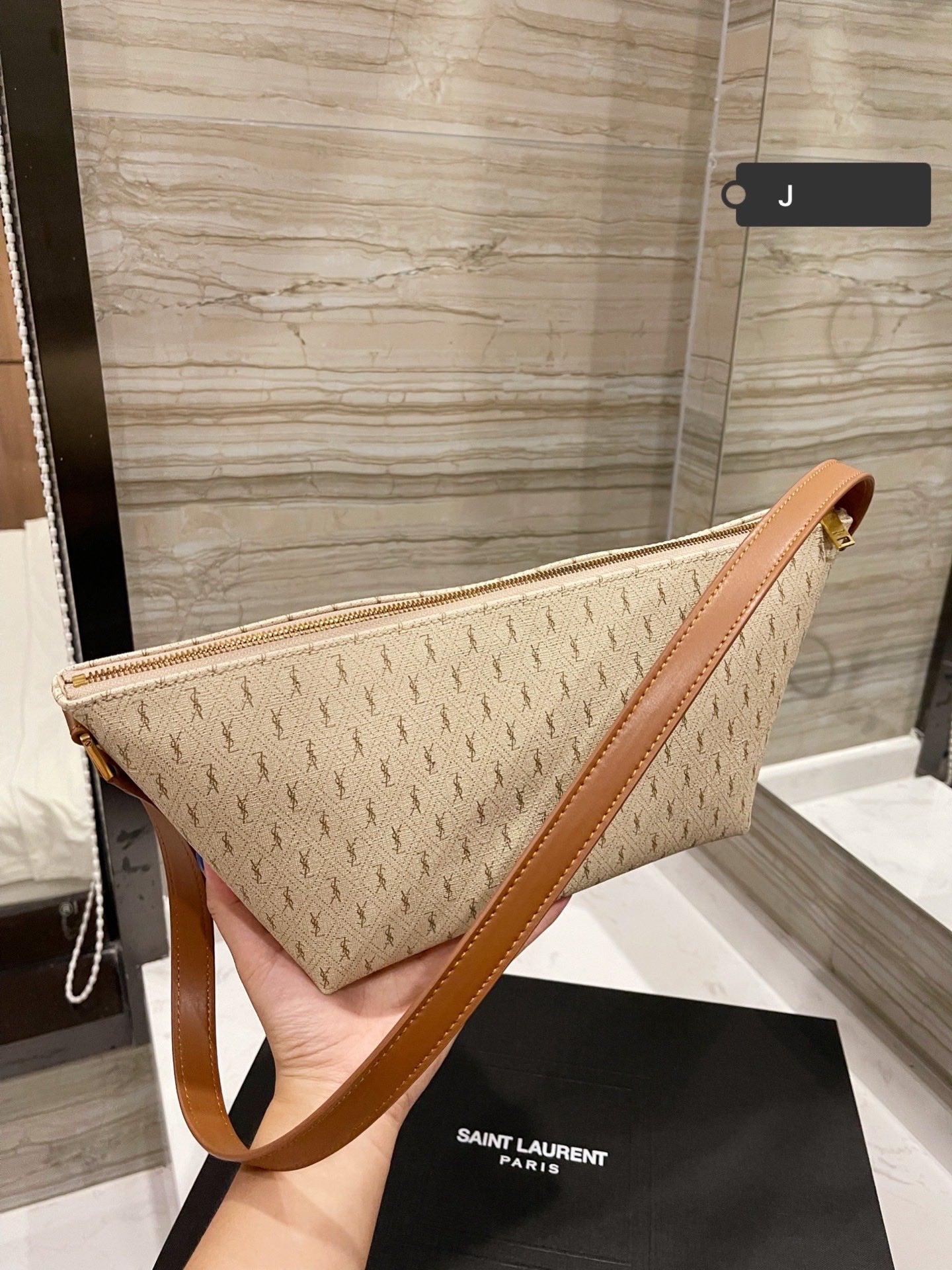 TO – Luxury Edition Bags SLY 1871:1High-quality replica