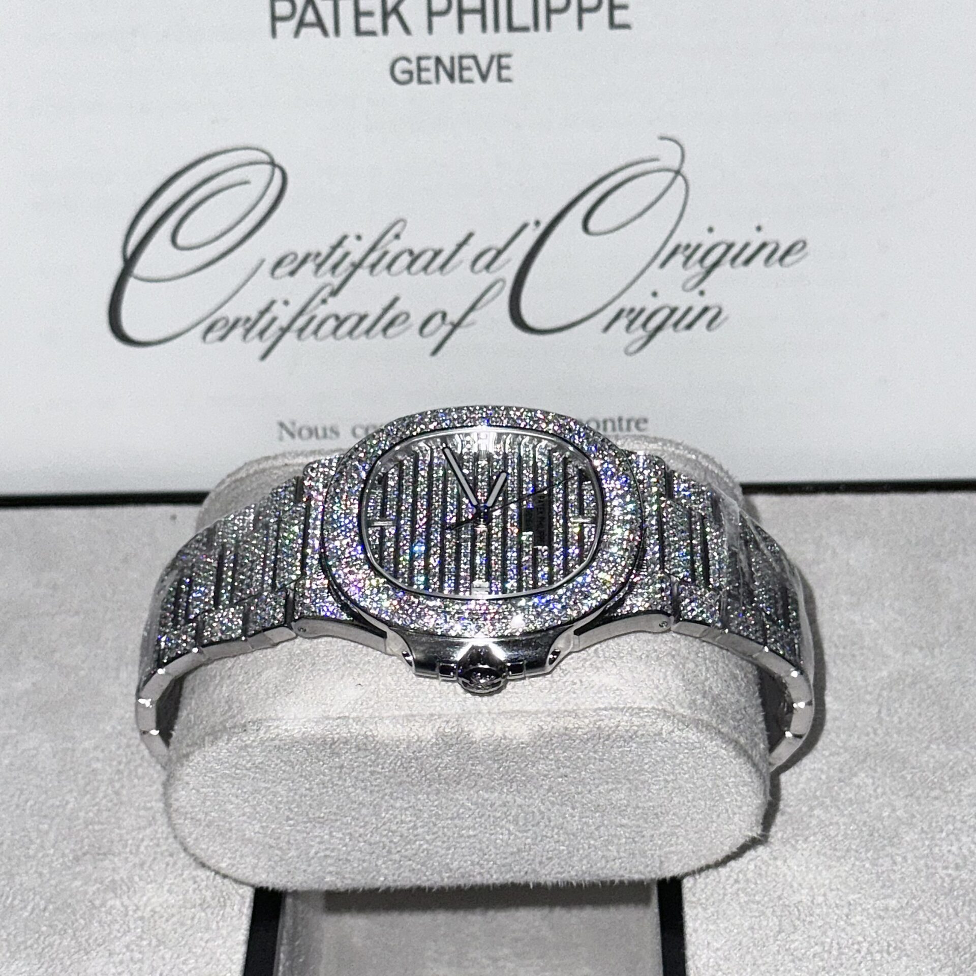 Patek Philippe Nautilus 5719 Best Replica Watch Custom Full Moissanite Diamonds 40mm - Top club