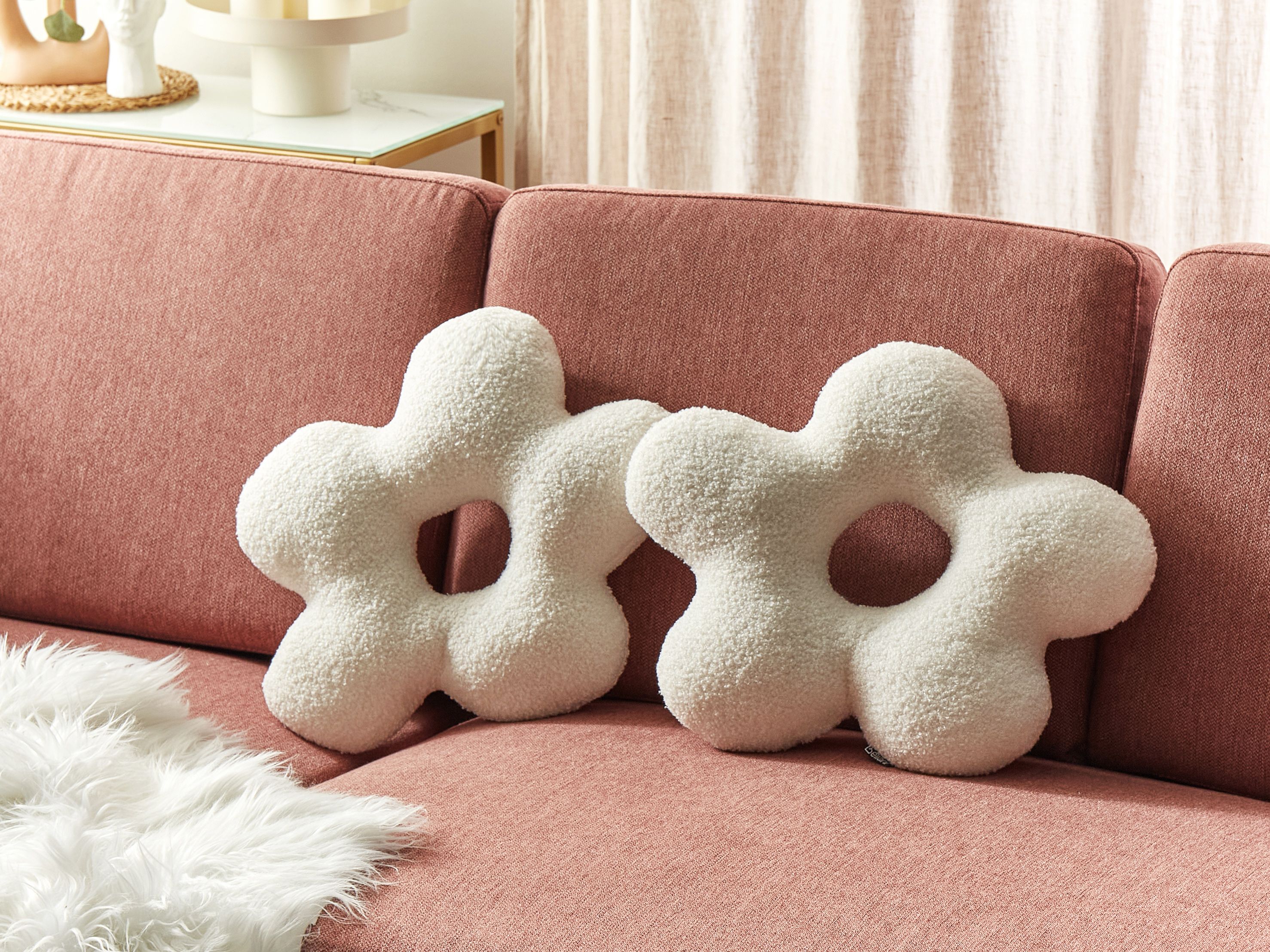Set of 2 Decorative Cushions CAMPONULA Boucle 40 x 40 cm Off-White Solid