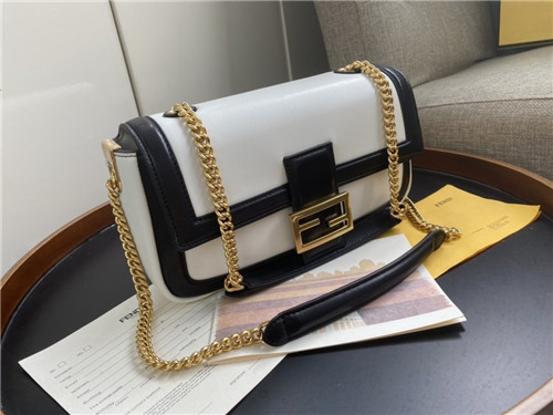 fendi baguette bag - Replicaclubs