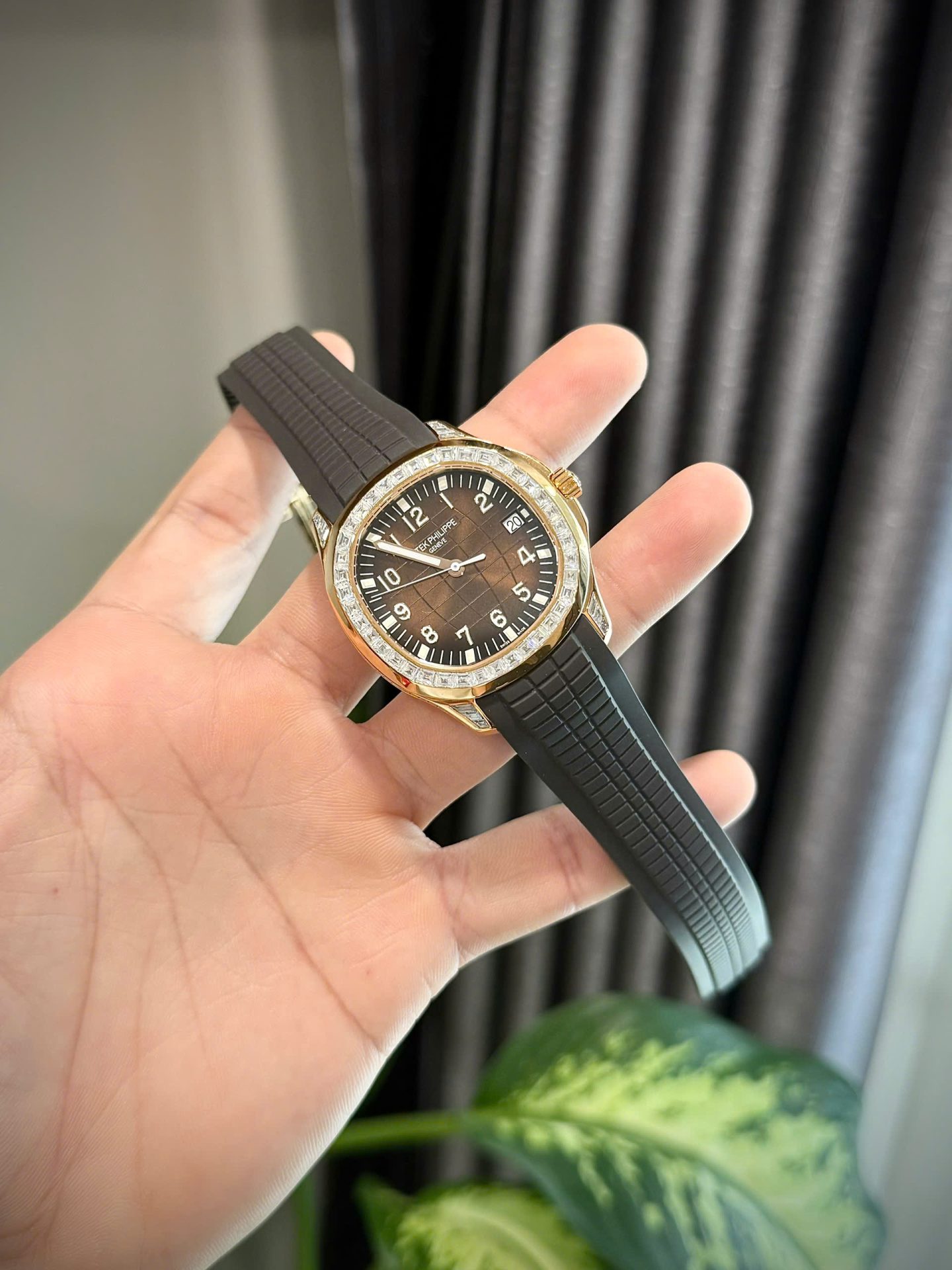 Patek Philippe Aquanaut 5167R Custom Gold Wrapped + Moissanite Diamonds 40mm - Top club