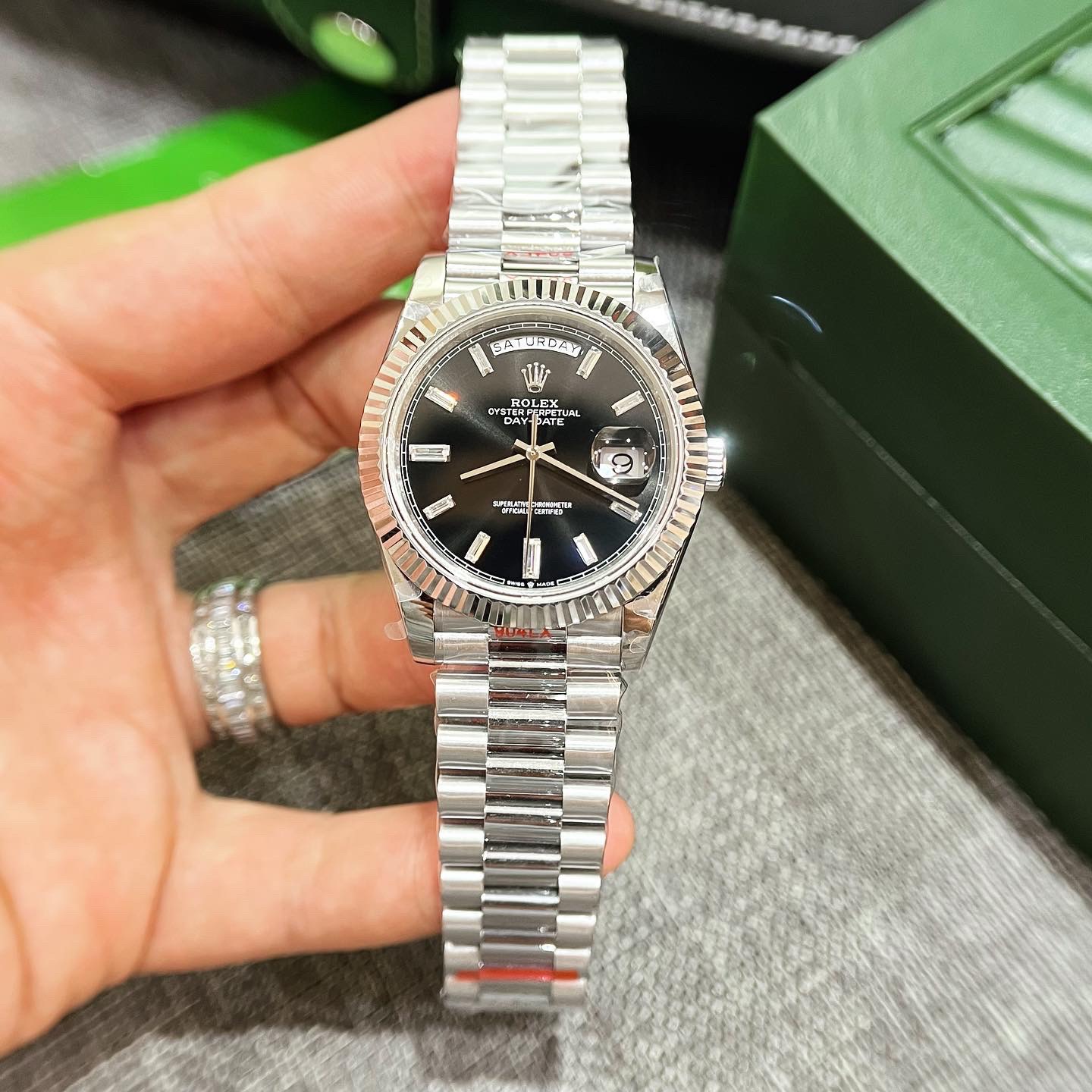 Rolex Replica 1:1 Watch Day-Date 228236 Black Dial With Stone Number GM Factory 40mm - Top club