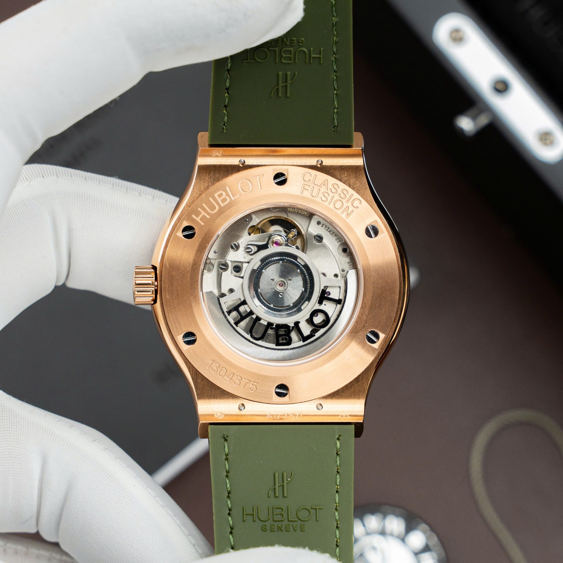 Hublot Classic Fusion King Gold Replica Watch Green Dial Movement SW300 Swiss Made 42mm - Top club